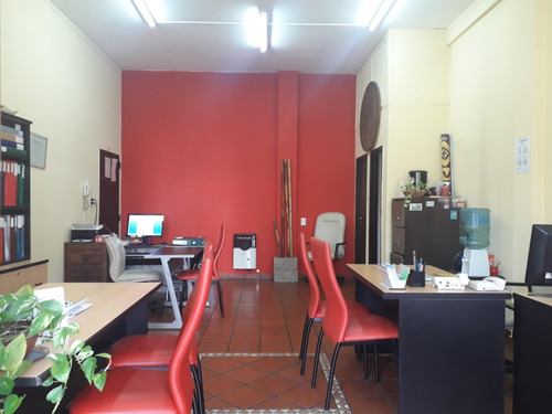 #### Retasado #### Local Comercial En Venta