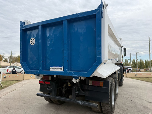 Iveco Trakker 380 2012 Camión Volcador Rentaltrucks Vial