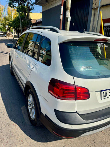 Volkswagen Suran 1.6 Highline Msi 110cv