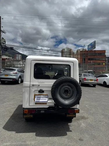 Daihatsu F20 1.6 F20 4X4