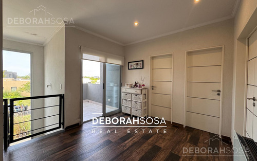 Casa En Venta 6 Ambientes Al Lago Con Pileta Y Muelle - Zona Norte Escobar El Cantón