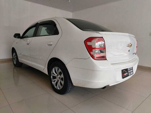 Imagem 4 de 10 de Chevrolet Cobalt 1.8 Lt 2013
