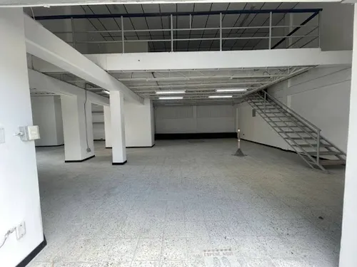 Bodegas En Arriendo Caribe 643-8292314