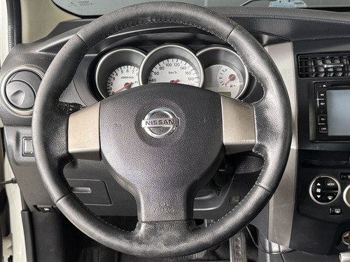 Nissan Livina X-gear LIVINA X-GEAR SL/X-GEAR 1.8 Flex F. Aut.