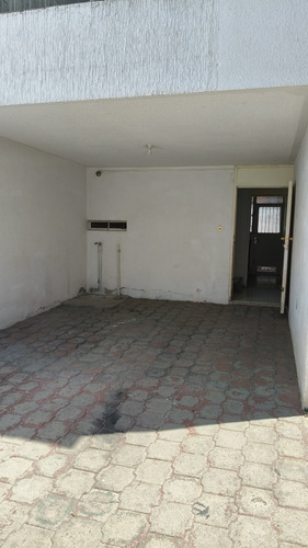 Col Las Fuentes De Renta Casa
