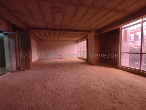 Oficina En Venta En Urb. La Arboleda 23-24719 Jcm
