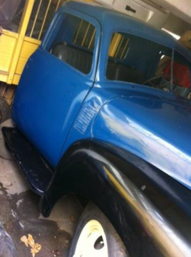 Imagem 6 de 12 de Caminhão Chevrolet 1951 - 6 Toneladas