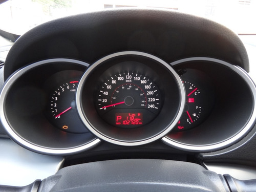 Imagem 7 de 9 de Kia Sorento Ex 2.4 Automático Gasolina