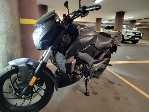 Bajaj on sale dominar 409