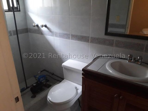 Imagen 16 de 21 de Town House En Venta 21-24806 En Oripoto