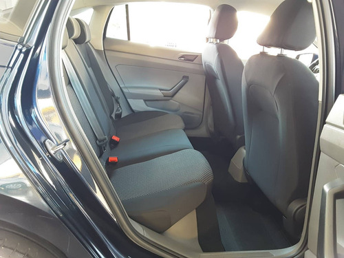 Imagem 12 de 14 de Volkswagen Virtus 1.6 Msi Total Flex Automático