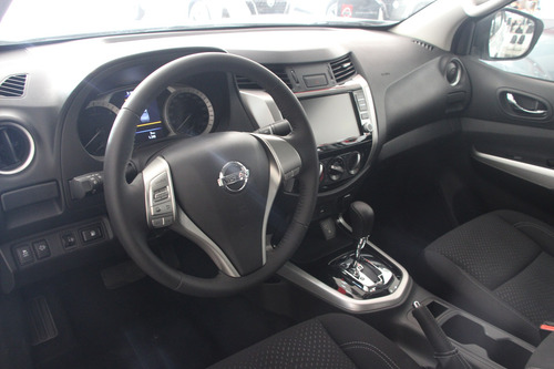 Imagem 3 de 10 de Nissan Frontier 2.3 Cd Turbo Attack Tdi Auto 4x4