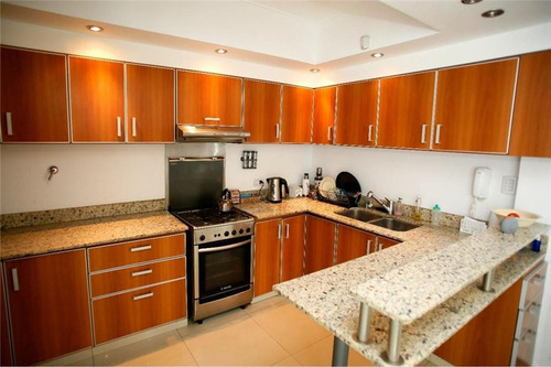 Casa Venta 3 Dormitorios, 3 Baños Y Piscina -terreno 414 Mts 2 - City Bell