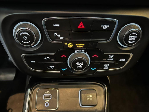 Imagem 11 de 15 de Jeep Compass Limited 2.0 ** Teto Solar, Ipva 2022 Pago**