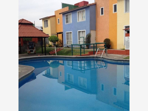 Imagen 1 de 12 de Casa Sola En Venta Tzompantle Norte