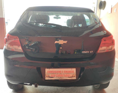Imagem 5 de 8 de Chevrolet Onix 1.0 Lt Spe/4