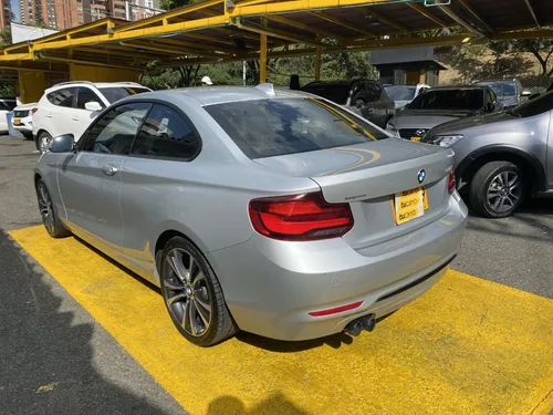 BMW Serie 2 2.0 220i f22