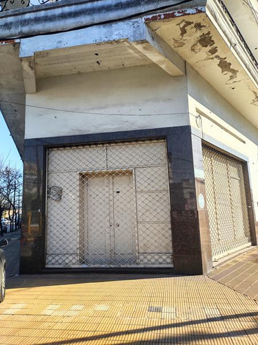 Local - Lanús Oeste