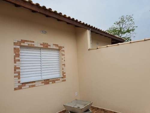 Imagem 11 de 15 de Casa Com Piscina Na Praia À 1.350 Metros Do Mar, No Balneário Tupy, Em Itanhaém, Com Churrasqueira E Lavandaria