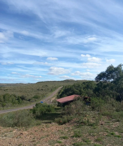 Jm Se Vende Chacra Turística En Tacuarembó