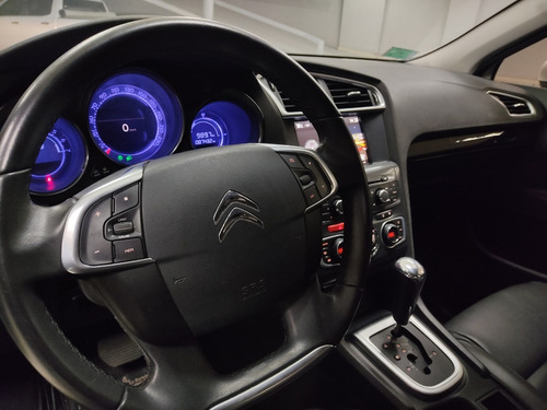 Imagen 12 de 15 de Citroën C4 Lounge 1.6i Thp 163 Exclusive Pack Select 2014
