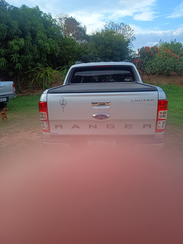 Ford Ranger 3.2 Limited Cab. Dupla 4x4 Aut. 4p