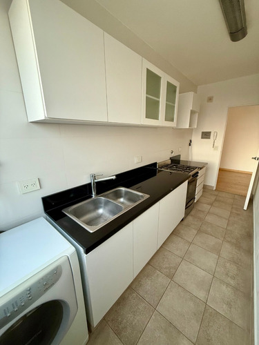 Alquiler. Espectacular Departamento 2 Ambientes. Charcas 4070 Piso 17 Gran Vista. Pileta Y Jardín C/amenities Y Seguridad 24hs. Palermo.