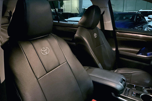 Toyota Highlander 2020