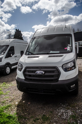 Ford Transit 2.2 Furgon Largo 350l