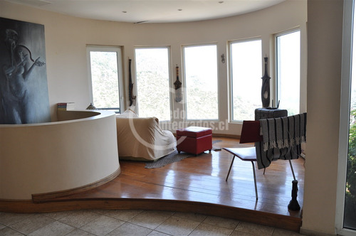 Casa En Venta En El Arrayán, Vista Insuperable Espectacular