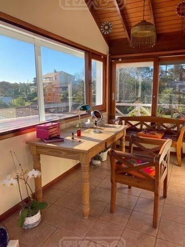 Imagen 9 de 14 de Casa Chalet En Venta Ubicado En Las Delicias 3 Dormitorios Playa Mansa, Punta Del Este, Punta Del Este / Maldonado