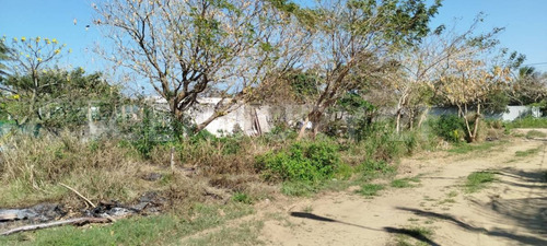 Terreno En Venta Col Paraiso En Lomas De Barrillas A