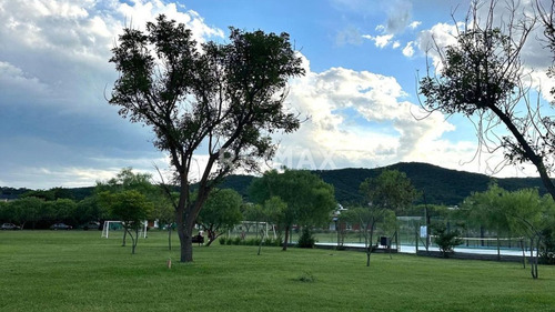 Terreno Venta Club De Campo La Lucinda Norte