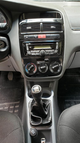 Fiat Linea Essence 1.8 Flex 2013