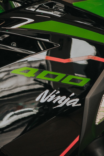 Imagen 6 de 17 de Kawasaki Ninja 400 Abs Krt 0km 2023 Kawasaki Quilmes
