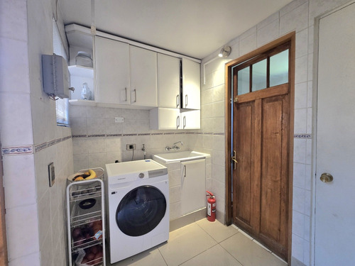 Amplia Casa: Ideal Para Familias Grandes