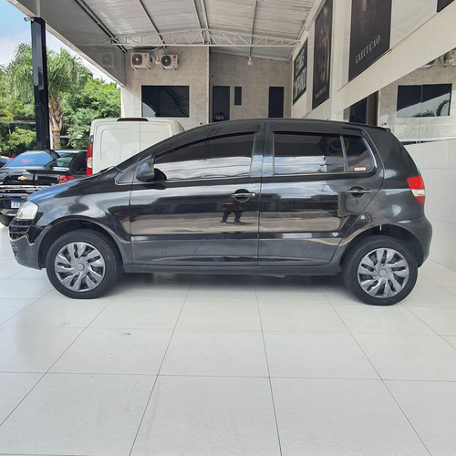 Volkswagen Fox 1.6 Plus Total Flex 5p