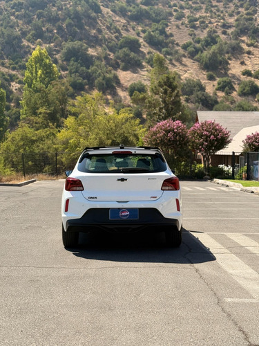 Chevrolet Onix 1.0t Rs Hb R 2024