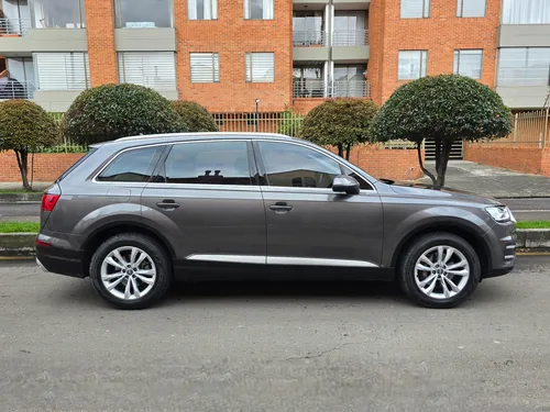 Audi Q7 Tfsi Tp 2.000cc Ct Tc 4x4 5psj Fe