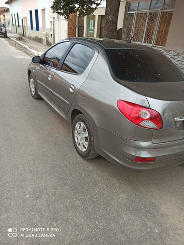 Imagem 2 de 15 de Peugeot 207 2011 1.4 Xr Flex 5p