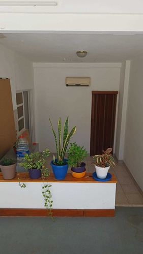 Imagen 8 de 14 de P.h. 3 Amb. Al Frente Con Garage - Patio - Terraza