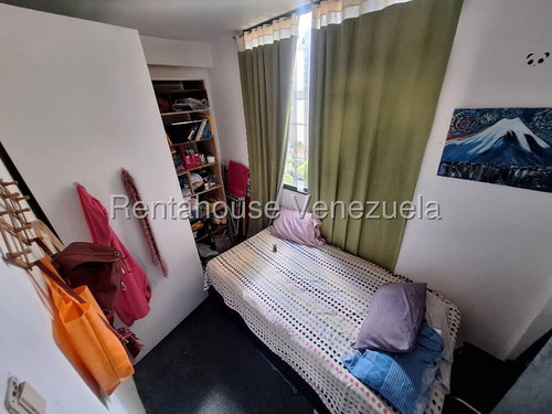 Yb Se Vende Lindo Apartamento En Los Palos Grandes #25-19812