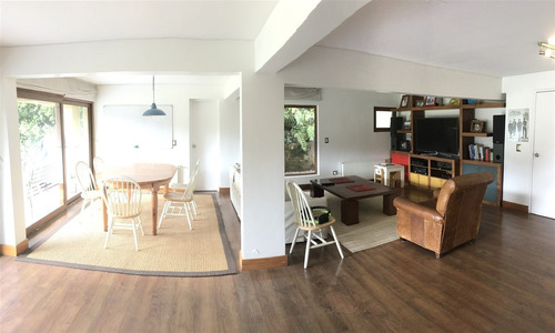 Casa En Arriendo De 6 Dorm. En Lo Barnechea