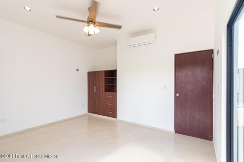 Imagen 9 de 9 de Casa En Venta En Chichi Suarez Merida 214996jl