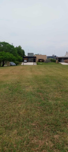 Venta Lote En Barrio Santa Rita - Retazado