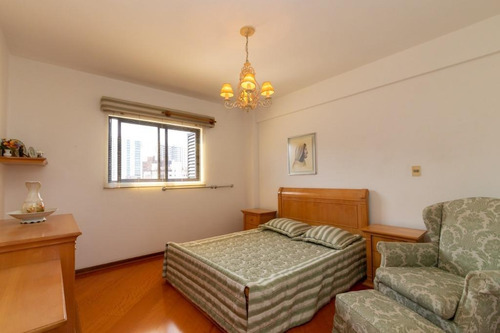 Imagem 14 de 30 de Cobertura Com 320 M² Por R$ 1.946.000 - Cabral - Curitiba/pr - Co0027