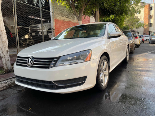 Volkswagen Passat 2.5 Sportline At