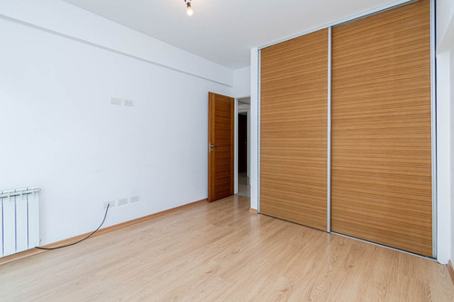Venta Depto 2 Amb. C/cochera Y Baulera Ituzaingó