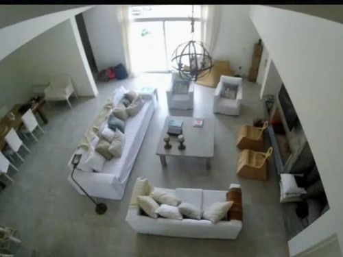 Increíble Casa En Venta - Costa Esmeralda Barrio Ecuestre