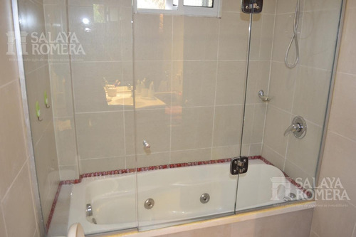 Imagen 10 de 15 de Venta - Casa, Pinares Parada 35, 4 Dormitorios, 2 Baños, Piscina Salinizada